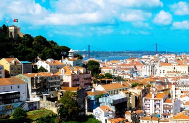 Lisboa Sightseeing Tours in the Center of Portugal - Turismo de Portugal - Gowestours  - Go West Tours